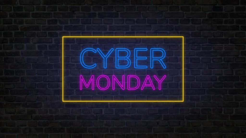 Maximize your Cyber Monday sales with top marketing strategies. Learn effective tactics to attract customers and boost online revenue.