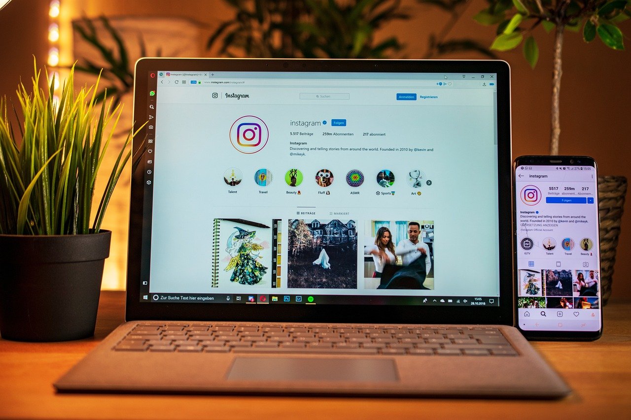 Explore must-know Instagram marketing statistics for 2024. Learn how to leverage Instagram's features to boost your brand's visibility and engagement.