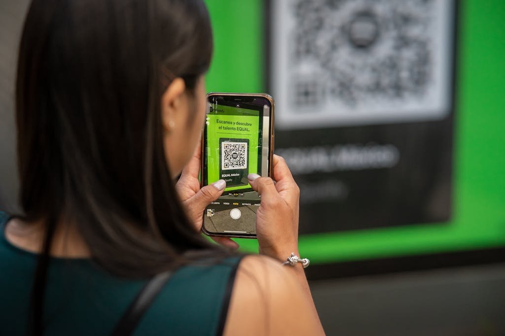QR codes can be used to simplify the process of signing up for SMS updates or downloading mobile apps. By scanning a QR code, users can be directed to an app store or a pre-filled SMS message.